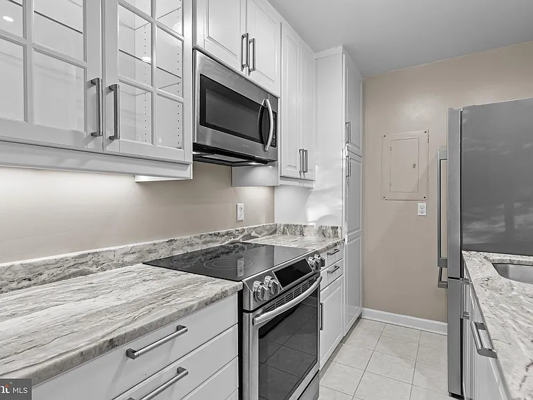 3441 S Stafford St #B2 — Photo 11