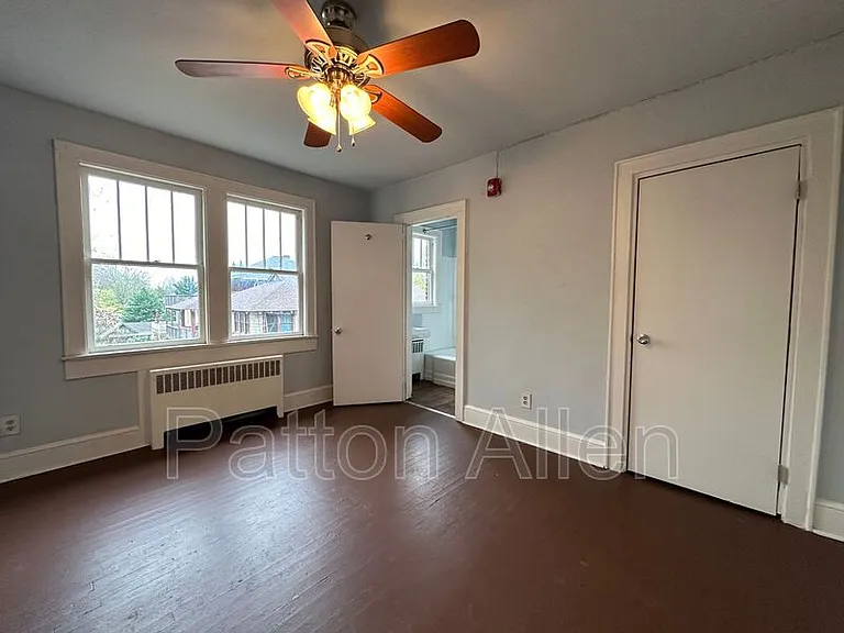 60 Flint St #3 — Photo 7