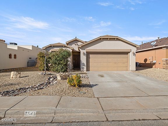 2nd image of 7541 Sierra De Oro Pl