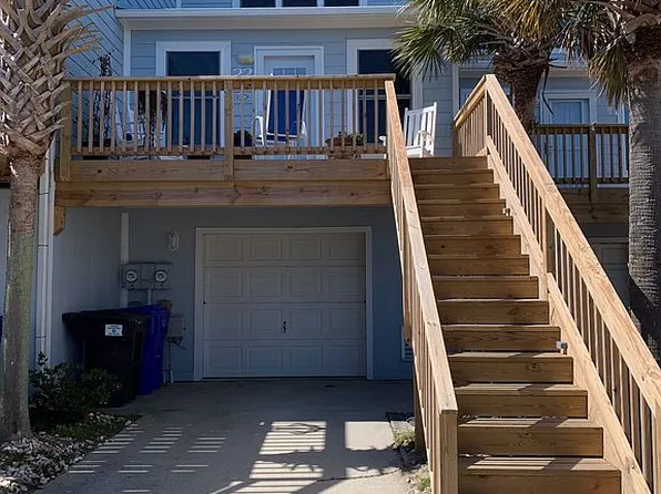22 Bermuda Landing Pl, North Topsail Beach, NC 28460