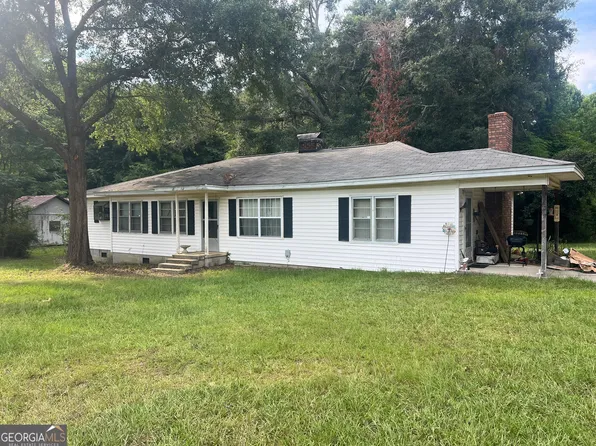 5877 Lexington Rd, Rayle, GA 30660