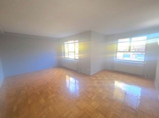 67-36 186th Ln #2D, Fresh Meadows, NY 11365