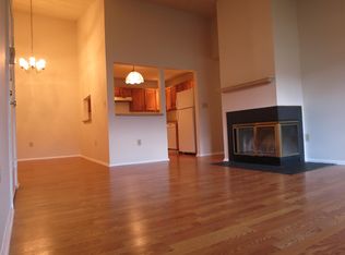 71 Joyner Ct, Lawrence Township, NJ 08648