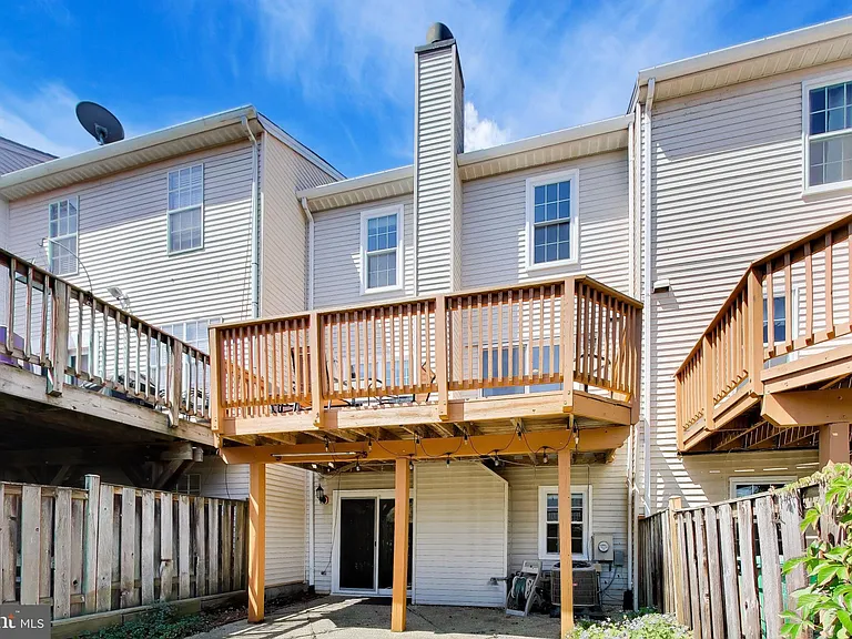 4 Earth Star Ct — Photo 31
