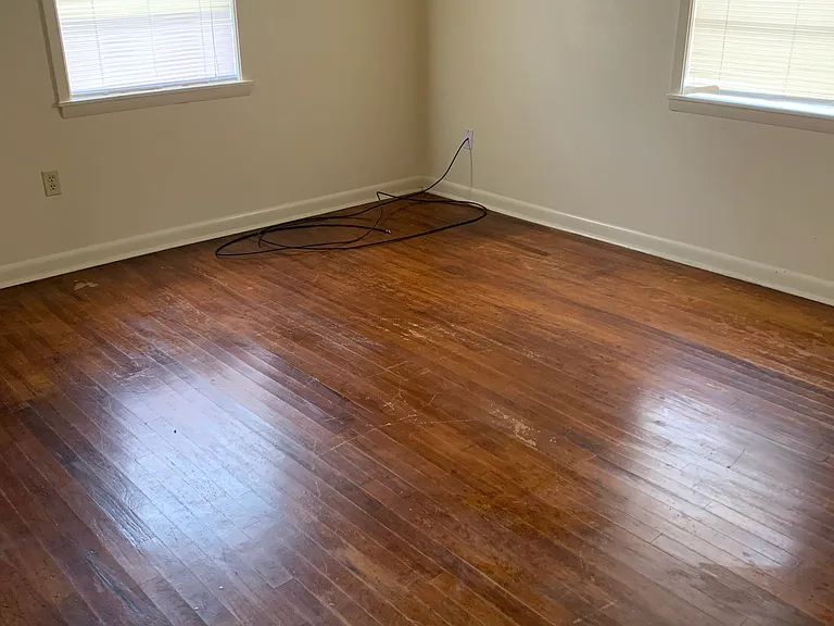 507 E Mitcham St — Photo 9
