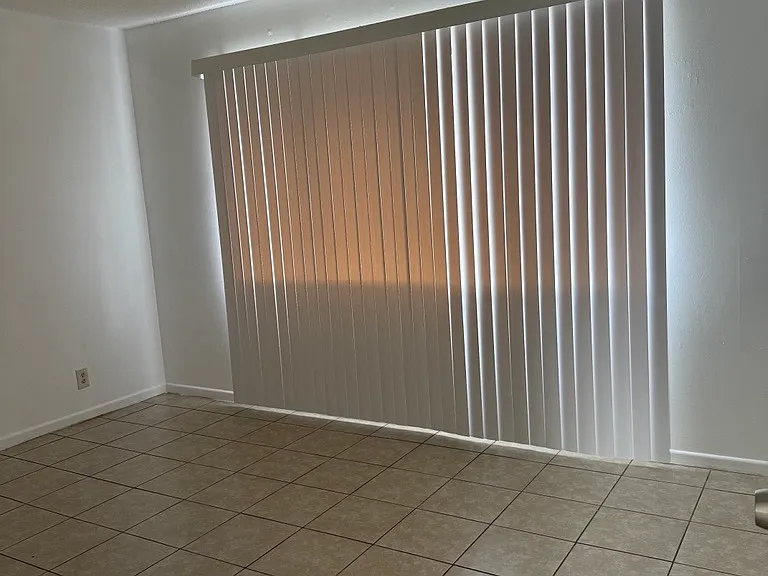 41541 Marine Dr — Photo 9