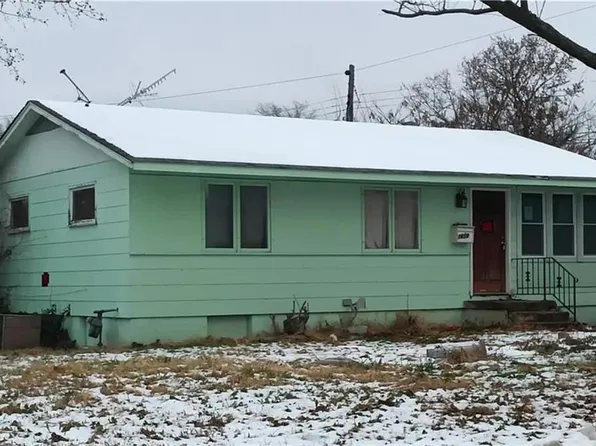 7610 E 49th Ter, Kansas City, MO 64129