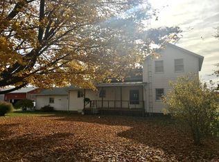 18209 Fawn River Rd, White Pigeon, MI 49099