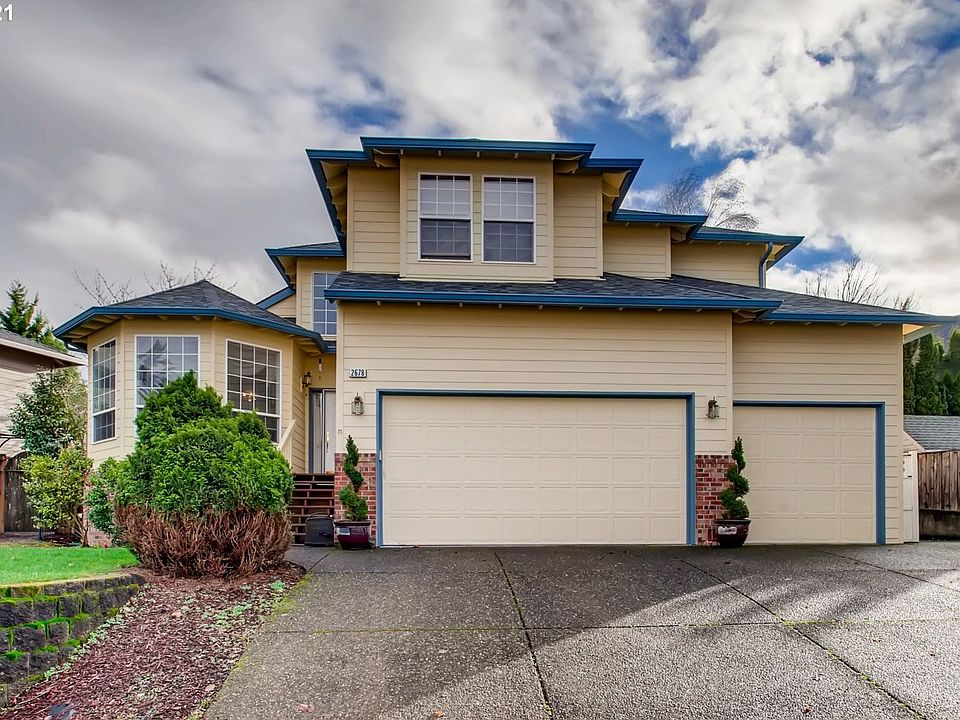 1st image of 2678 NE Lindsey Dr