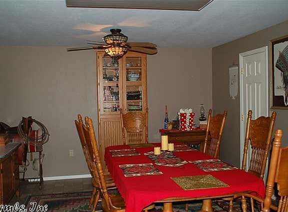 4th image of 217 Polk 184
