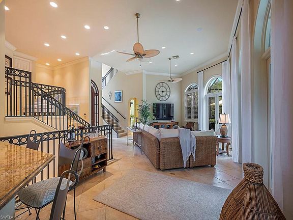 2nd image of 27600 Marina Isle Ct