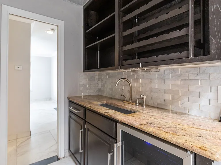46 Augusta Dr — Photo 23