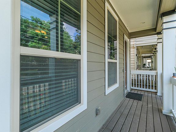 3rd image of 1176 Nelson Falls Ln