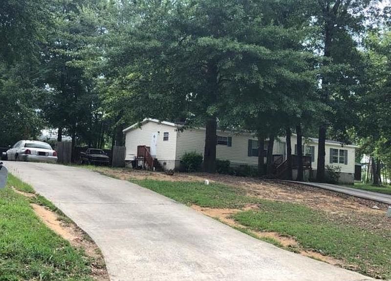 2nd image of 136 Alview Dr