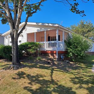 168 Rock Lake Dr, Zelienople, PA, 16063