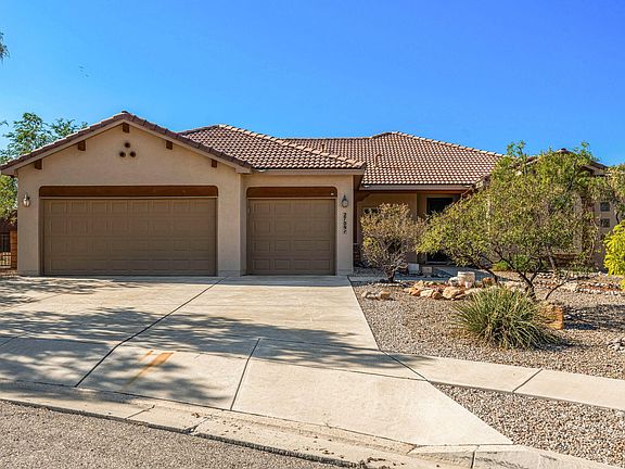 2nd image of 2709 Vista De Colinas Pl SE