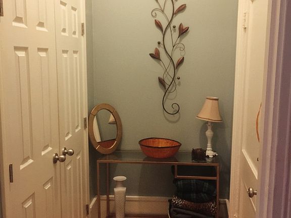 2nd image of 1407 S 3rd St APT 5