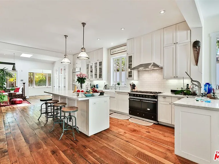 749 Milwood Ave — Photo 4