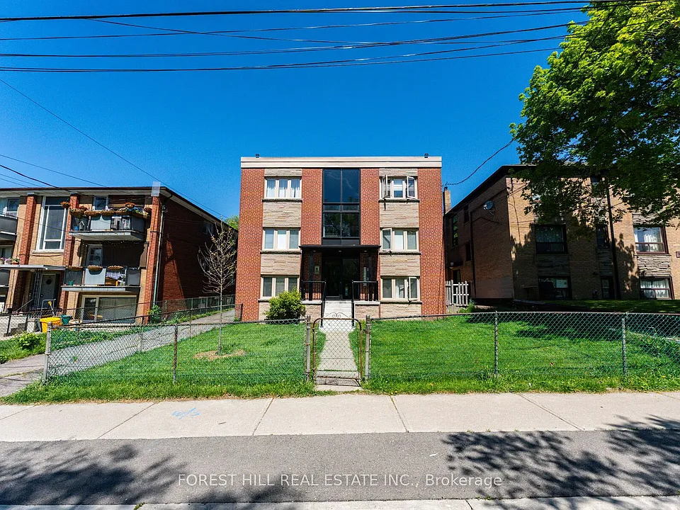 8 Victoria St #5
