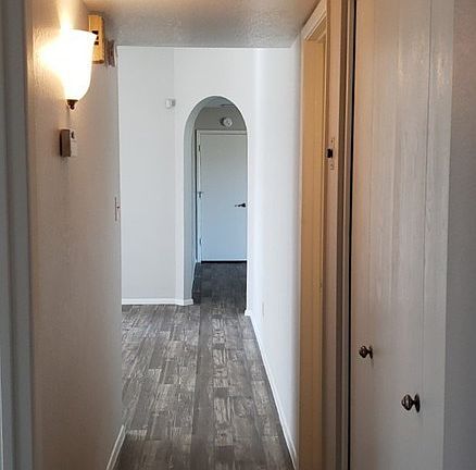 3rd image of 3454 E Diamond Ave