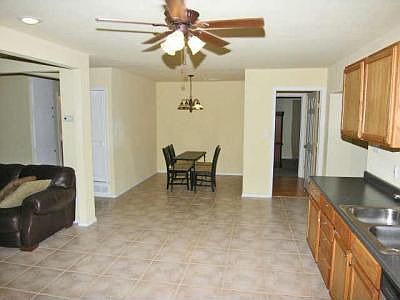 4th image of 510 Franklin Dr