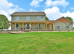 2486 Waynewood Dr NE, Fowler, OH 44418