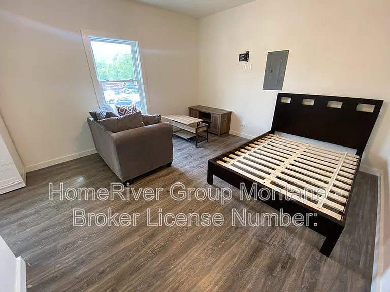 508 S 3rd St W #205 — Photo 2