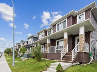 29 N Redstone Cmn NE, Calgary, AB T3N0K3