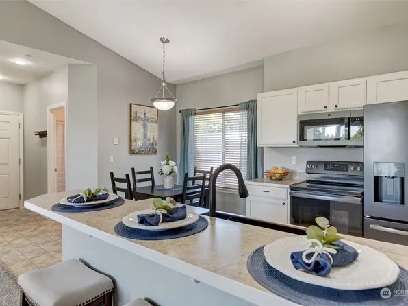 1101 Bonneville Avenue #A203, Snohomish, WA 98290