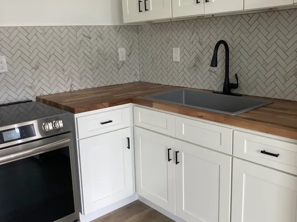 302 W Main St, West Union, OH