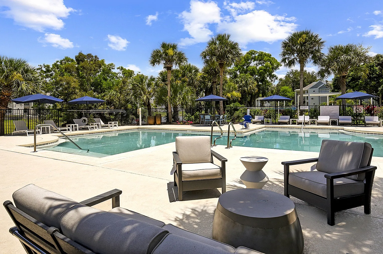 The Lucille Apartments — Photo 4