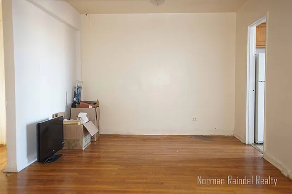 Rented by Norman Raindel, LREB | media 8