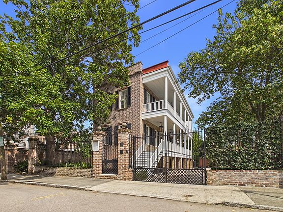 3rd image of 30 Anson St