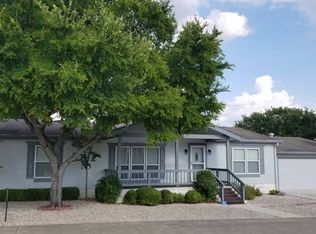 602 Glen Oak St, Ingram, TX 78025