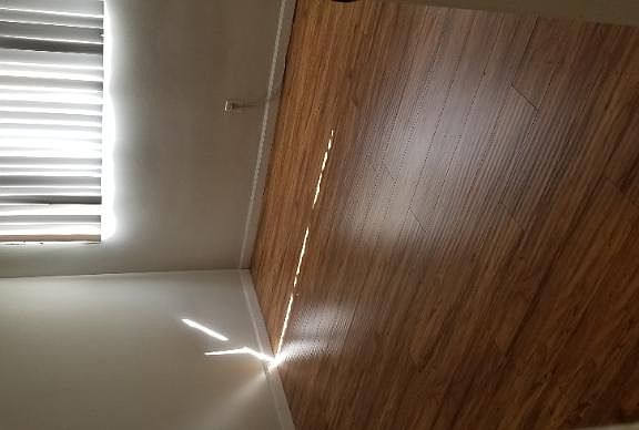 4th image of 2332 S Beverly Glen Blvd APT 8