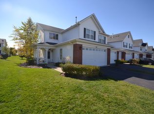 380 Risen Star Ln, Oswego, IL