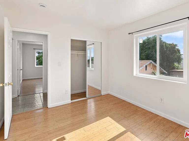 145 E Gage Ave — Photo 24