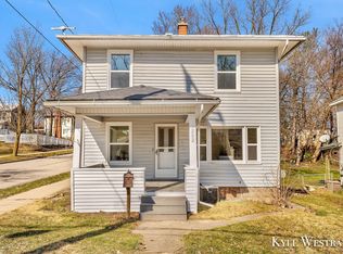 202 E Lincoln Ave, Ionia, MI 48846