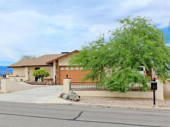2nd image of 3396 Oasis Dr