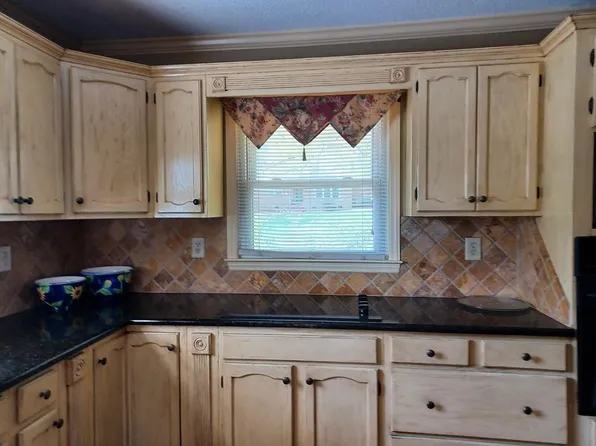 646 Ferndale Dr, Rock Hill, SC 29730