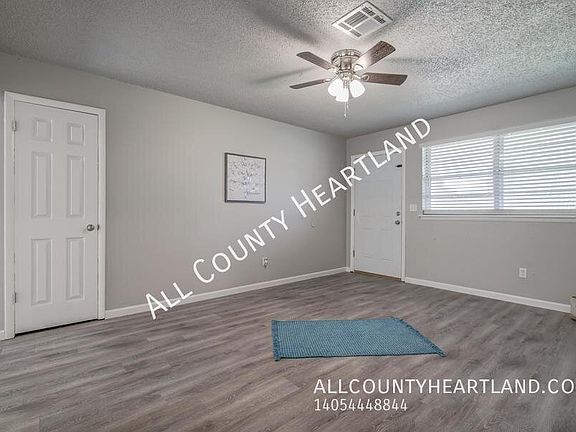 3rd image of 1020 NW 20th St