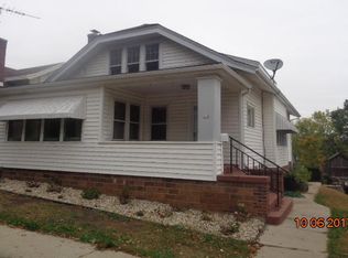 316 Lewis St, Burlington, WI 53105