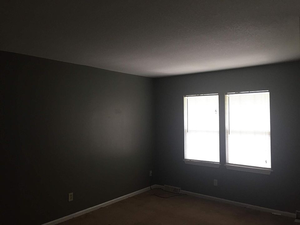 1st image of 324 S 73rd Dr