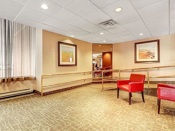 2nd image of 1105 Harmon Cove Towers