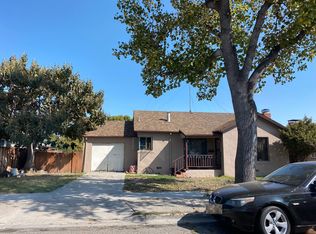 150 Palm St, Hollister, CA 95023