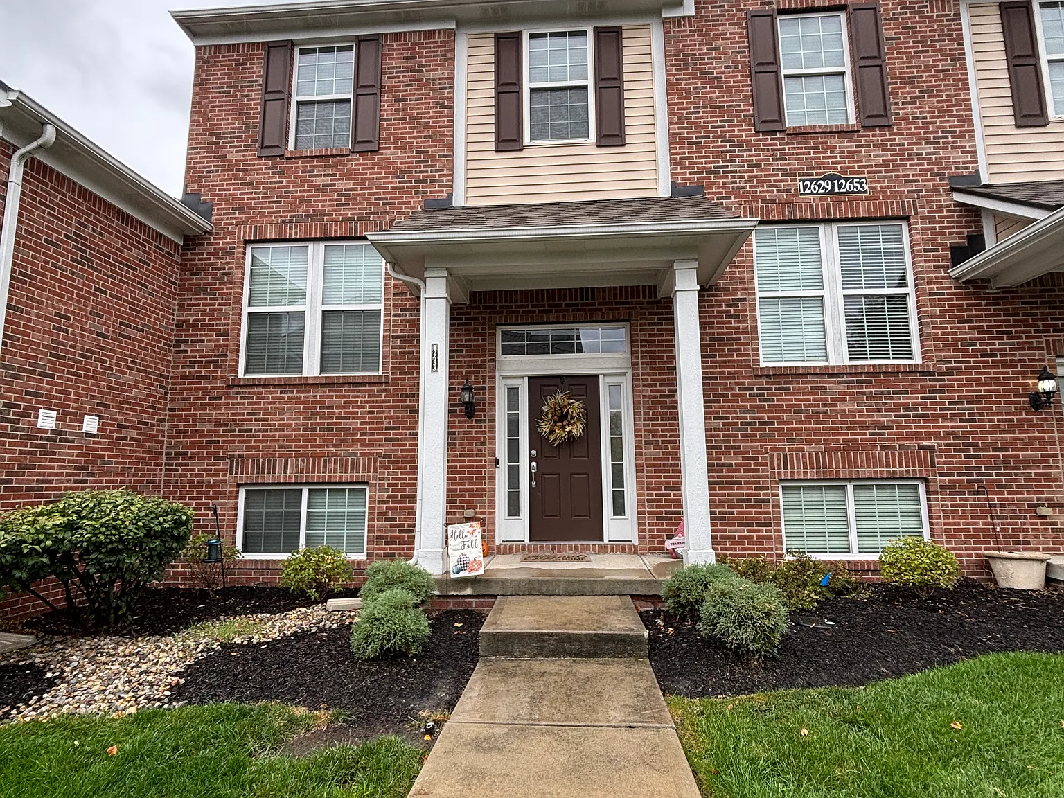2 bed, 2109 sqft, $2,400 — Photo 1