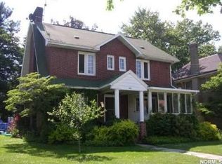 196 Casterton Ave, Akron, OH 44303