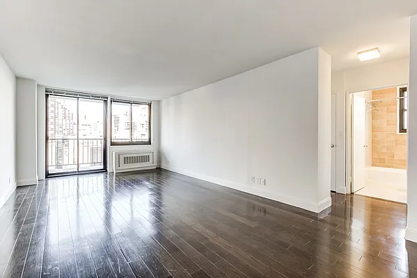 Rented by Pinnacle City Living | media 3