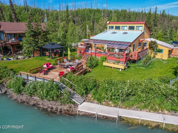 35105 Lyon Dr, Sterling, AK 99672