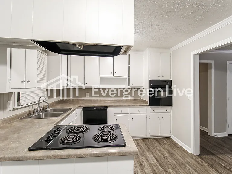 15985 Highway 36 — Photo 5